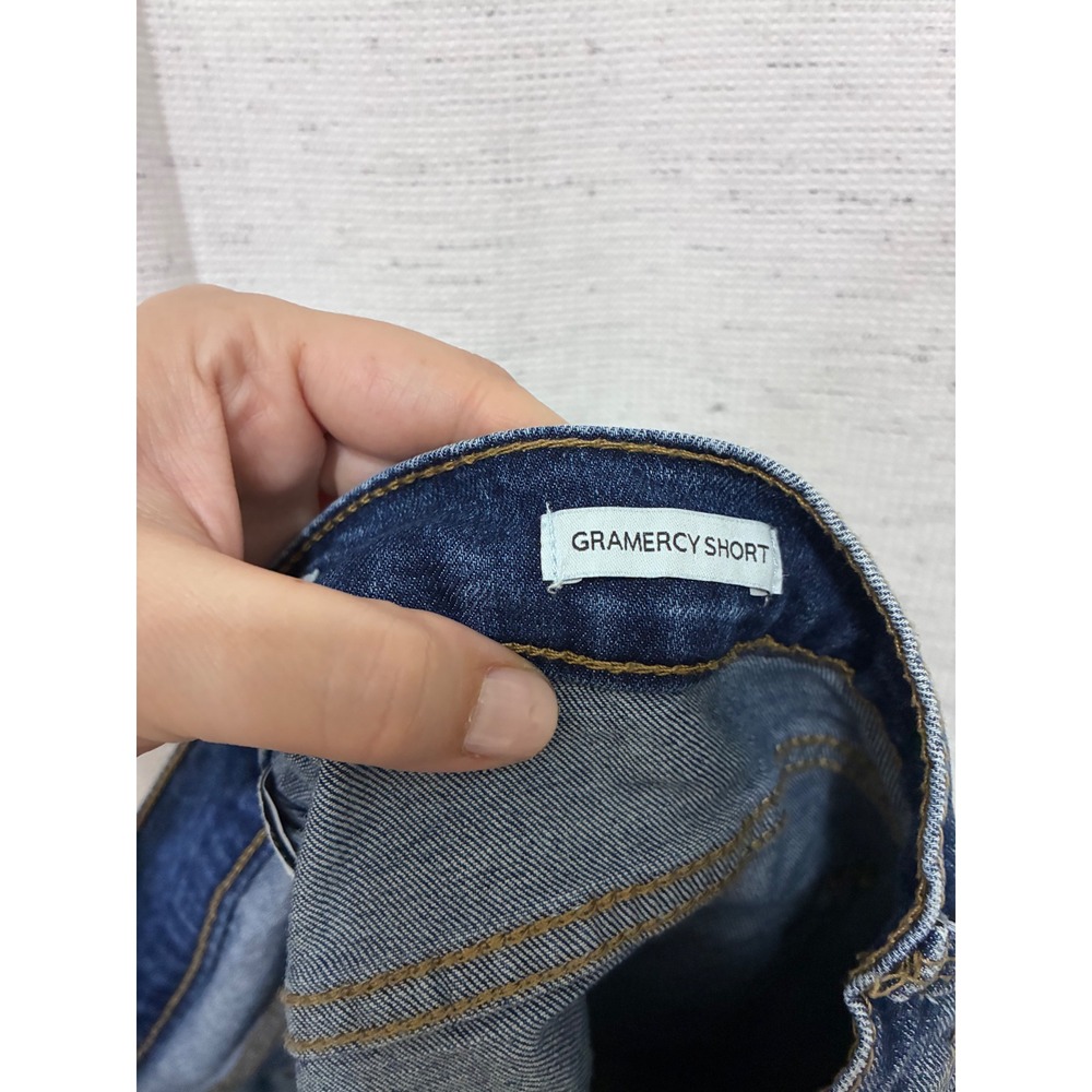 Nine West Gramercy Denim Shorts Womens 8P Petite Medium Wash Blue Stretch Jean - Picture 6 of 8